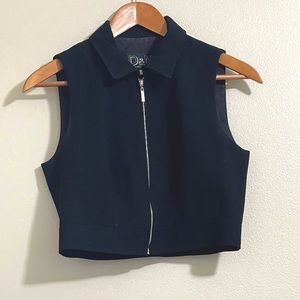 D&N Black Crop Vest - 4